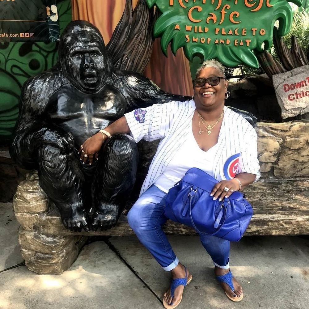 Meet your Posher, Brenda